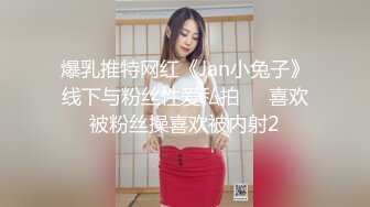 高清跟踪尾随偷拍小巷里的一个小美女