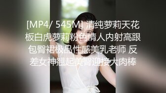 勾搭外卖小哥 男主藏柜子里偷拍，男主想三P直接柜子里出来，吓的小哥软了直接开溜，贵在真实!