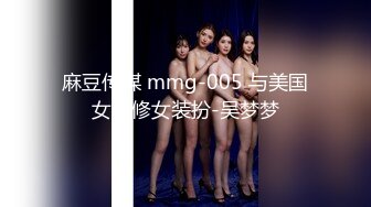 超级娃娃脸的可爱内衣妹妹，和男友无套啪啪，操出了很多白浆，完事后都很开心