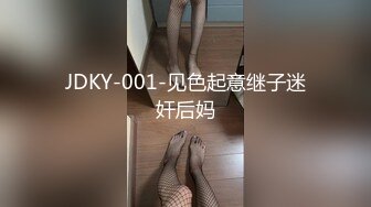 [MP4/ 2.59G] 这次进淫窝了，宿舍里干颜值不错的小骚逼，男男女女女很多人，各种体位爆草抽插