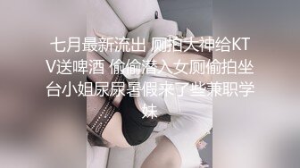 贵在真实，多个年龄段女人聚集地，大型游泳馆女士换衣间内部曝光，一丝不挂环肥燕瘦多样的胴体，视觉盛宴 (4)