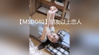 [MP4/ 325M] 美女3P 被连续输出 个个都是猛男公狗腰 操逼频率杠杠的 爽的妹子不要不要的