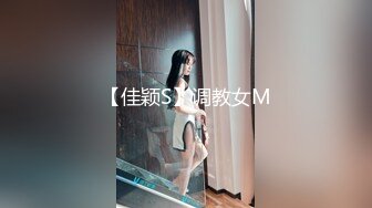 [MP4/ 792M]&nbsp;&nbsp;婴儿肥肉嘟嘟像混血激情操逼，旁边还有个解说，抓着大屌一顿吸，抬腿侧入爆插骚穴