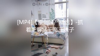 极品反差婊小美女，纯天然，颜值不错，被男友艹得奶在晃动，叫声诱人，简直让人受不了呀