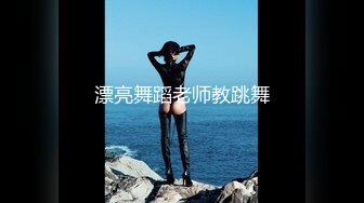 乖巧女友，随时准备吞鸡巴